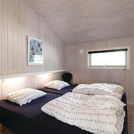 Gorgeous Home In Nexo With Wifi *